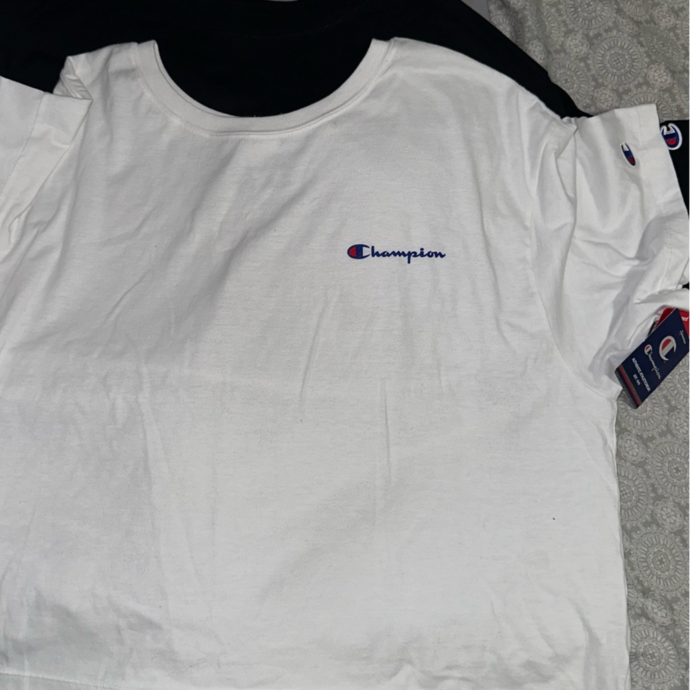 Champion cropped short sleeve